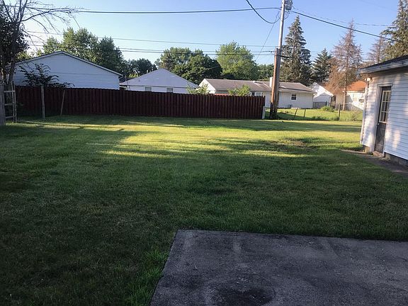 5th image of 3732 Kimberly Dr