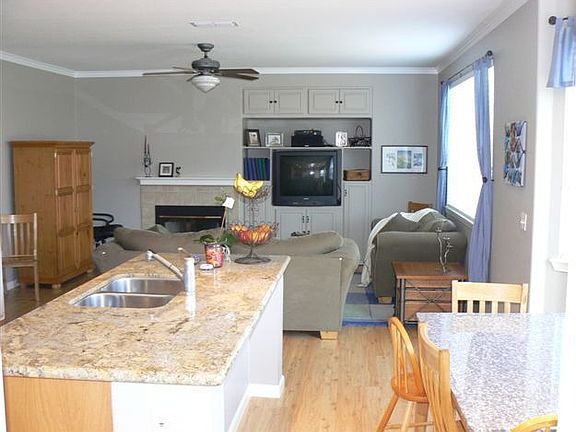 Kitchen & Family Room