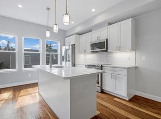 1105 7th St NE UNIT 2, Washington, DC 20002