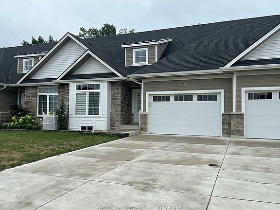 3rd image of 233 Livingstone Cres