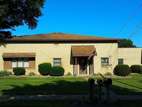 2nd image of 23 N Main St