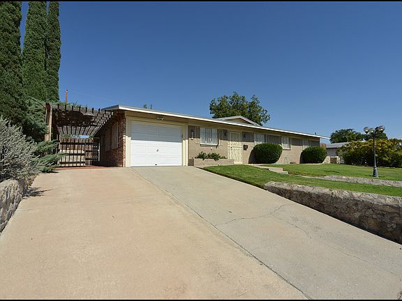 2nd image of 9809 Gardenia Ct
