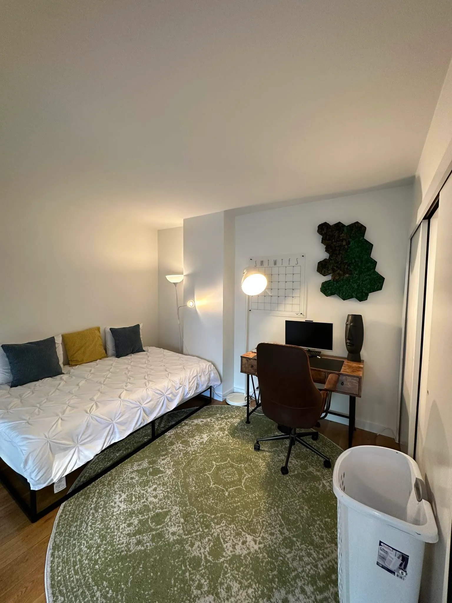 279 East 44th Street #20G in Turtle Bay, Manhattan | StreetEasy
