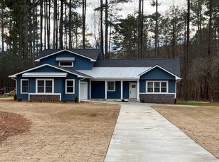 549 Estatohe Cir, Toccoa, GA 30057