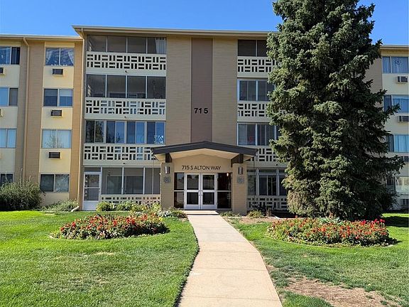 2nd image of 715 S Alton Way #4D