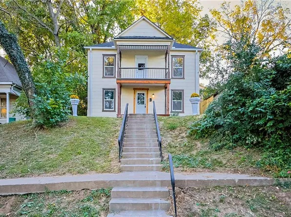 5618 S 2nd St, Saint Joseph, MO 64504
