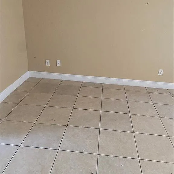 2702 Robin Ave S — Photo 7