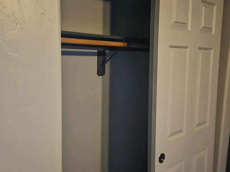 1285 Preston St — Photo 14