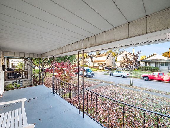 2nd image of 448 Townsend Ave