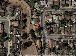 1254 Campus Dr, Hanford, CA 93230