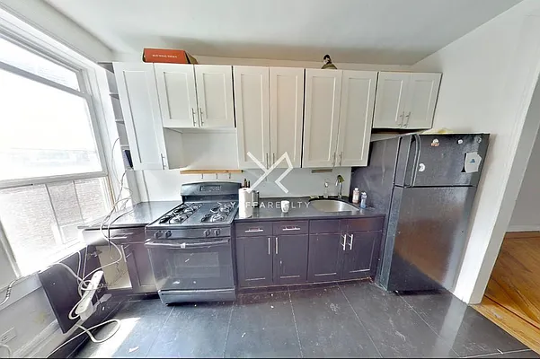 Rented by Yaffa Realty LLC | media 41