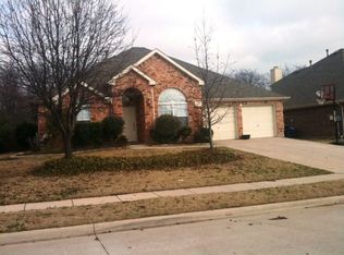 2313 Great Bear Ln, Denton, TX 76210