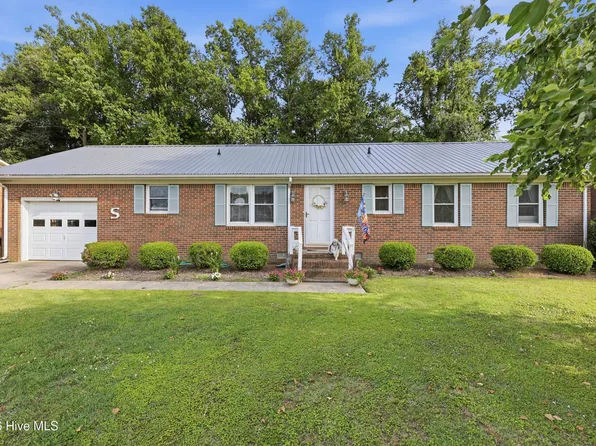 1617 Ulster Drive, Elizabeth City, NC 27909