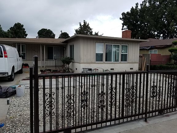 2nd image of 1944 Armacost Ave