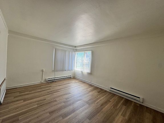 3rd image of 1806 W Pacific Ave #D