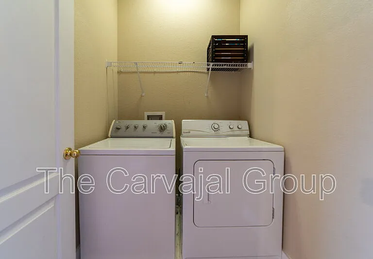 6646 S Goldenrod Rd #A — Photo 8