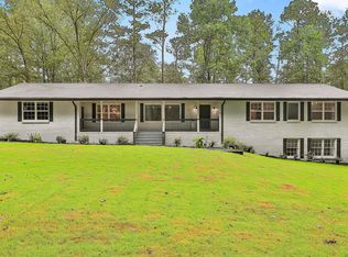 134 Franjoy Ln, Fayetteville, GA 30214