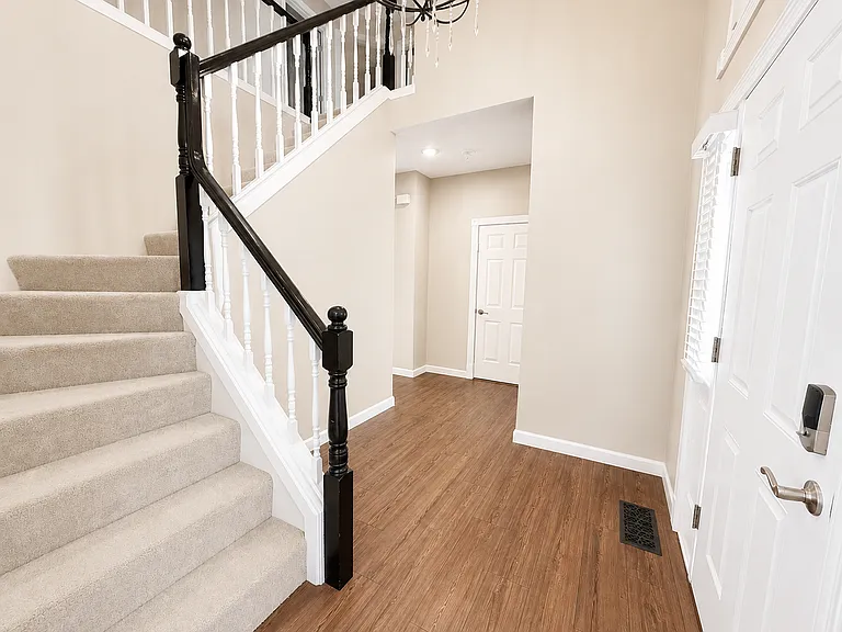 16308 SW Timberland Dr — Photo 9