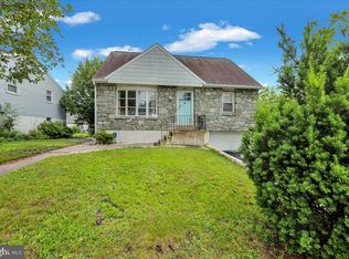 466 Spring St, Pottstown, PA 19464