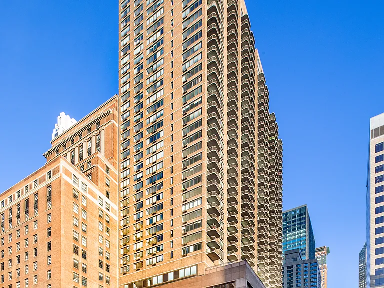 235 W 56th St #36M — Photo 40
