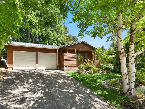 1627 SW Troy St, Portland, OR 97219