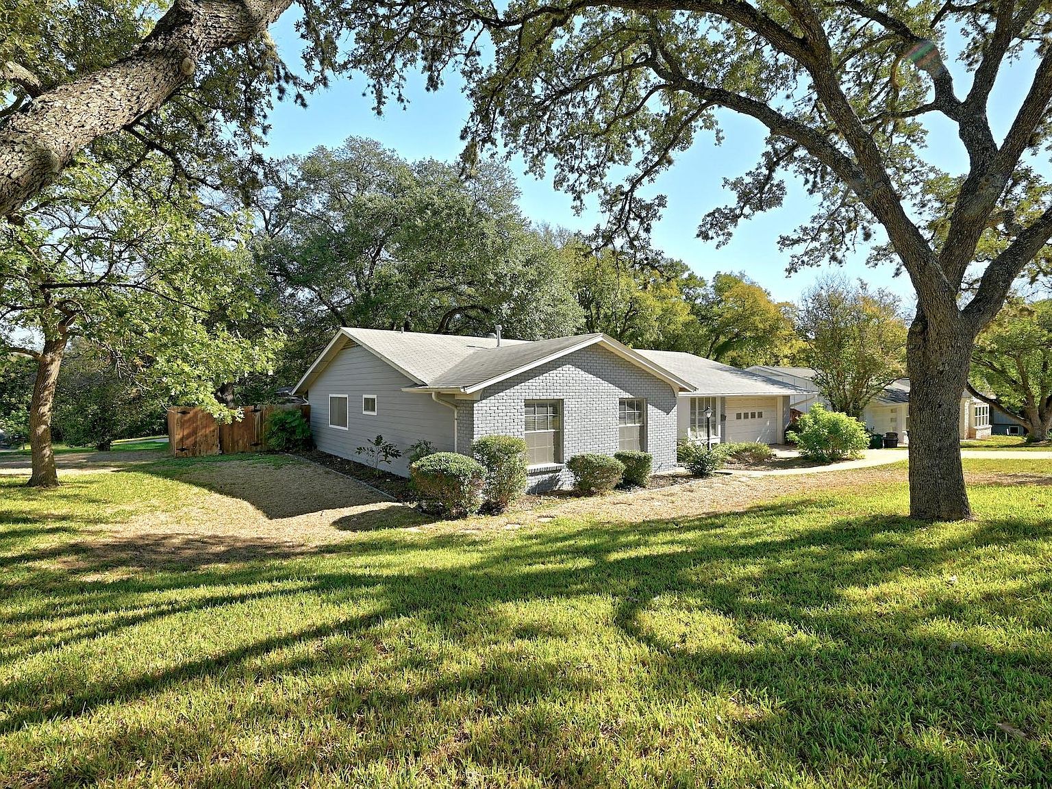2300 Vanderbilt Cir, Austin, TX 78723 Zillow
