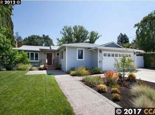 916 Holiday Ct, Concord, CA 94518