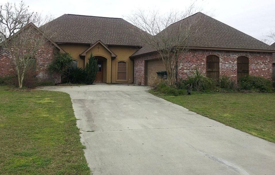 1st image of 18121 Kenner Dr