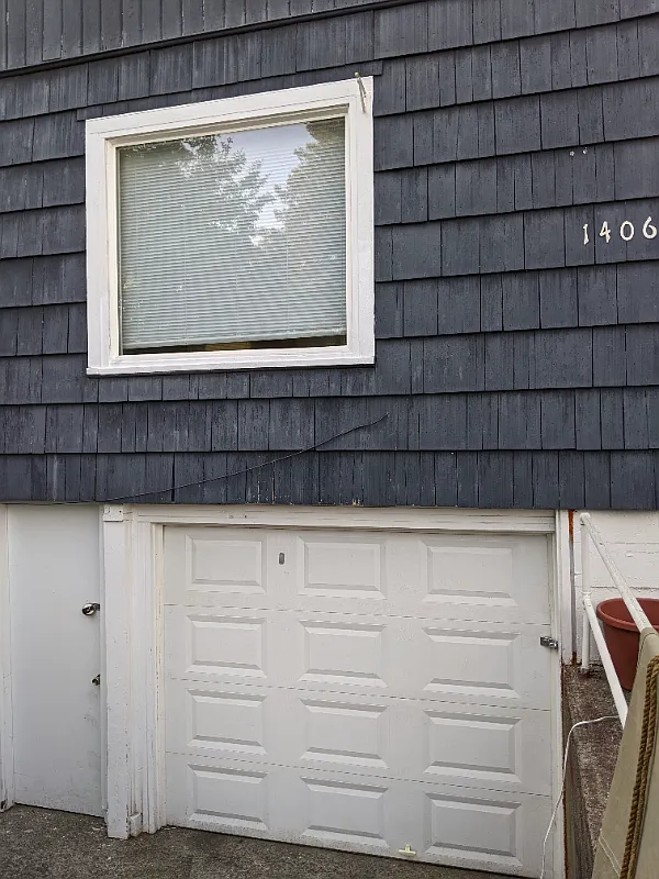 Building Photo - 1406 Gregory Way