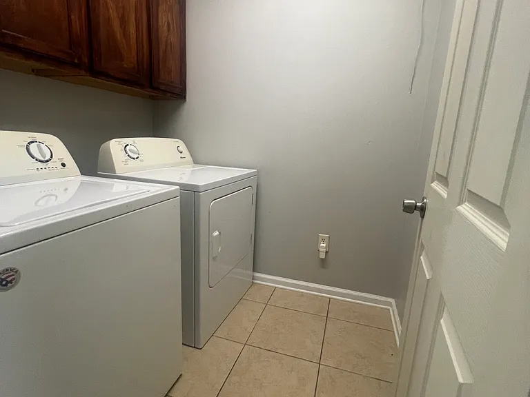 3420 Antietam Dr — Photo 6