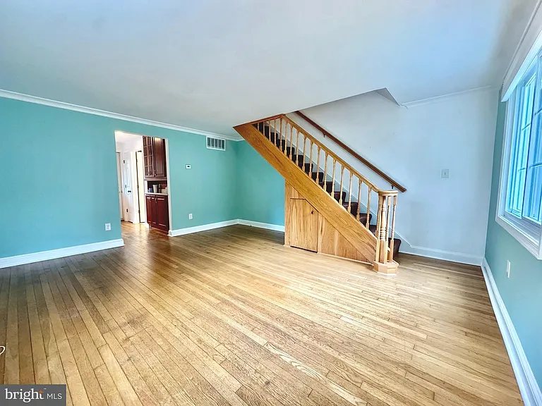 10710 Ashby Pl — Photo 3