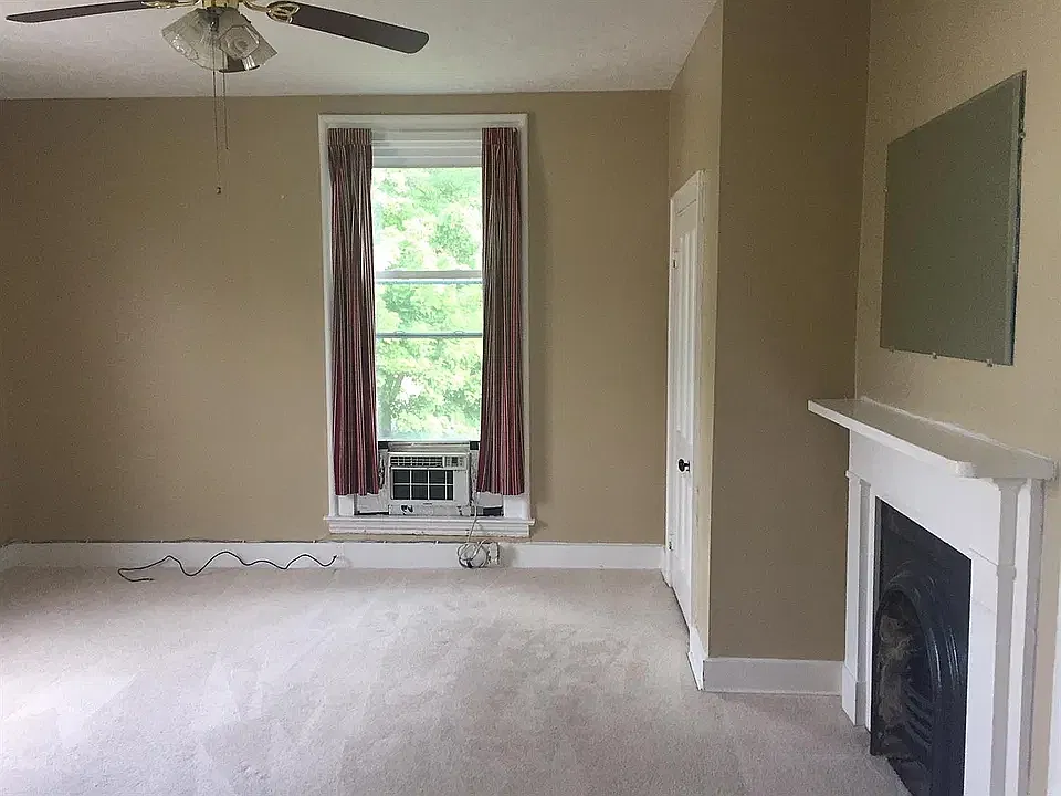 1 bed, $1,000 — Photo 2