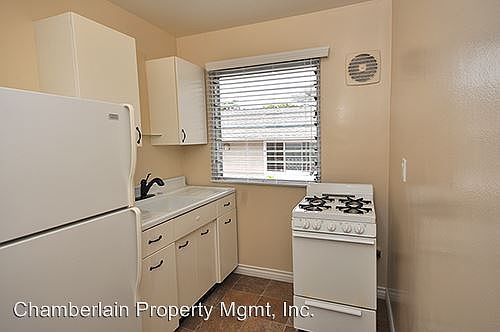 5th image of 2810 Union St APT 05