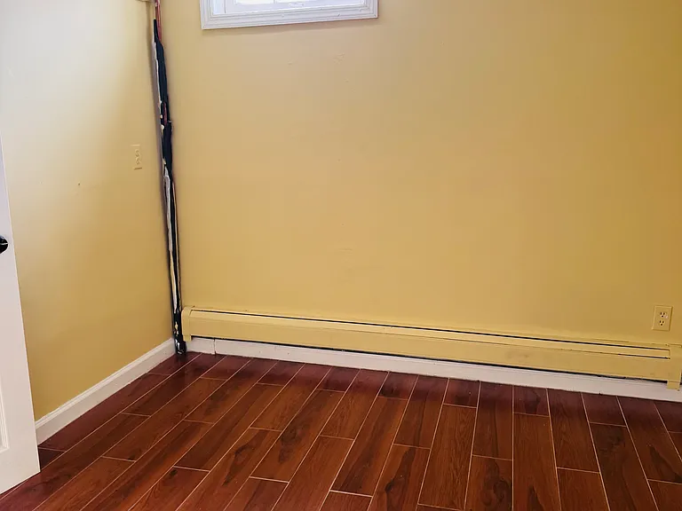 67 Arnold St #B1 — Photo 3