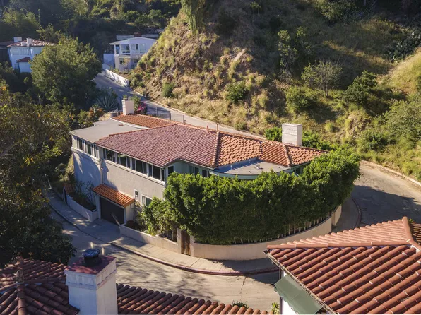 6970 La Presa Dr, Los Angeles, CA 90068