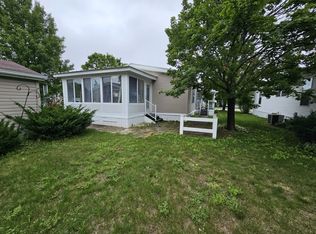 King's Court, Traverse City, MI 49686