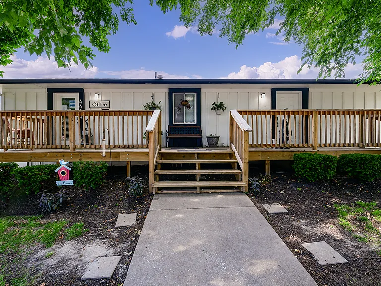 4405 NW Dmons Dr — Photo 14