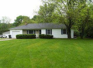 2332 Loma St, Cedar Falls, IA 50613
