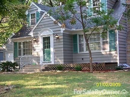 5th image of 1402 S Franklin Dr