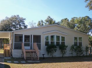 17685 SE 86th St, Ocklawaha, FL 32179