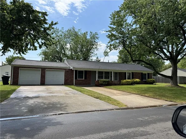 4869 Klamath Rd, Virginia Beach, VA 23462