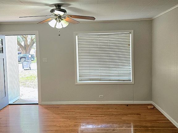 5th image of 1209 George St