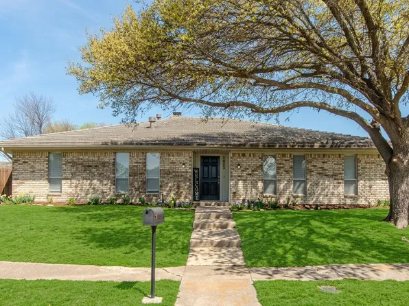 5902 Fawn Valley Ln, Rowlett, TX 75089