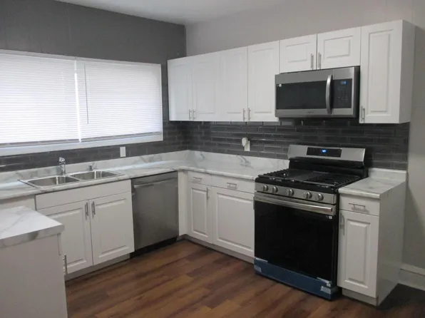 3834 North Dr William Finlayson STREET, Milwaukee, WI 53212