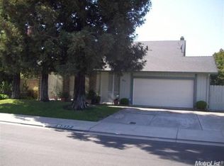 9517 Thornton Rd, Stockton, CA 95209