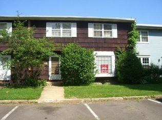 1929 Juniper Ln, Bensalem, PA