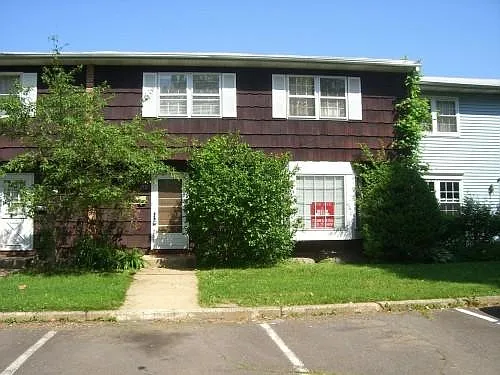 1929 Juniper Ln photo 1