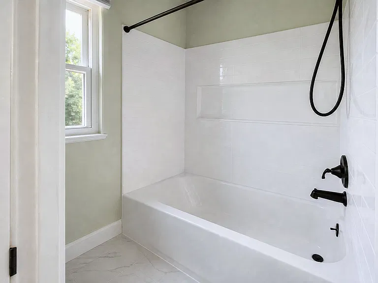 2514 Ingleside Dr — Photo 9