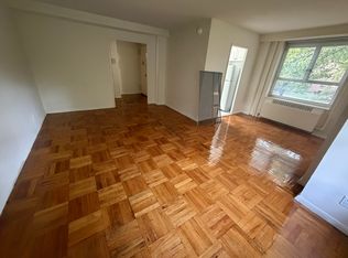(Undisclosed Address), Fresh Meadows, NY 11365