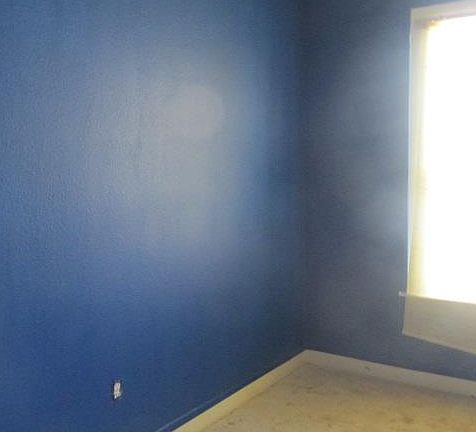 4th image of 325 Sewell St